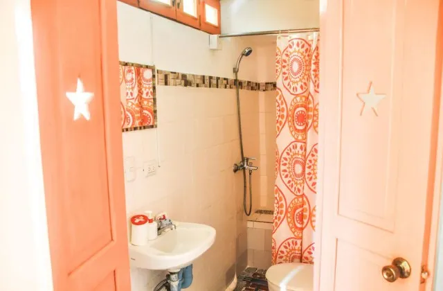 Casa Delfin Las Terrenas room bathroom